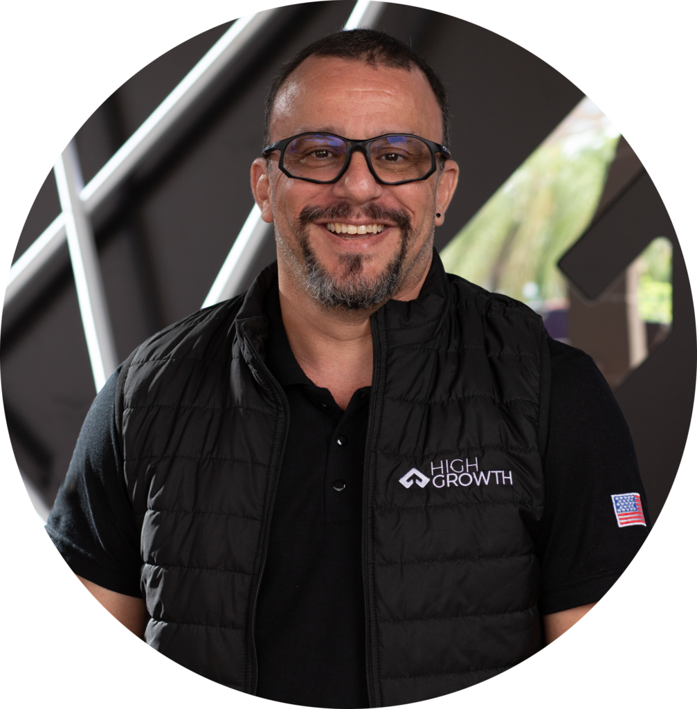 Rodrigo Rotondo, CEO da Manusis4, um engenheiro mecânico com certificação pela Society for Maintenance & Reliability Professionals (SMRP).